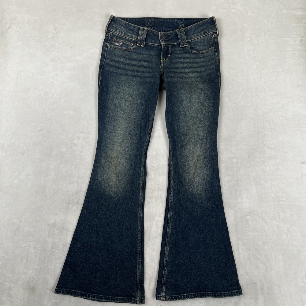 Hollister Ultra Low-Rise Flare Jeans Womens 4R W27 L32 Blue Medium Wash Denim